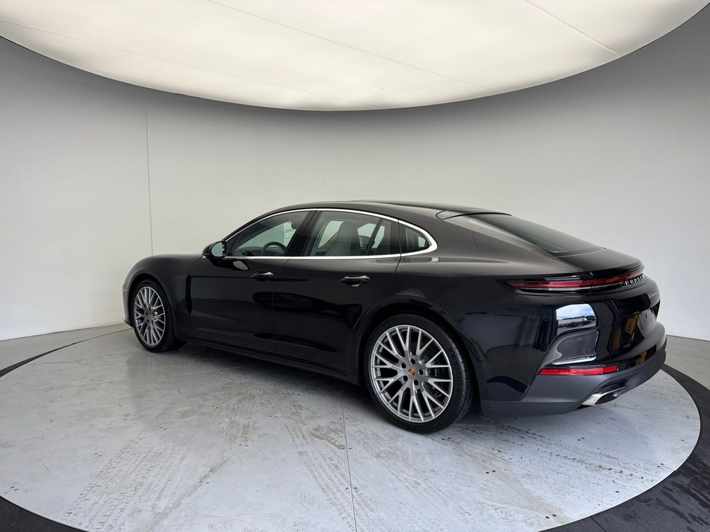Thumbnail: 2026 Porsche Panamera - 3