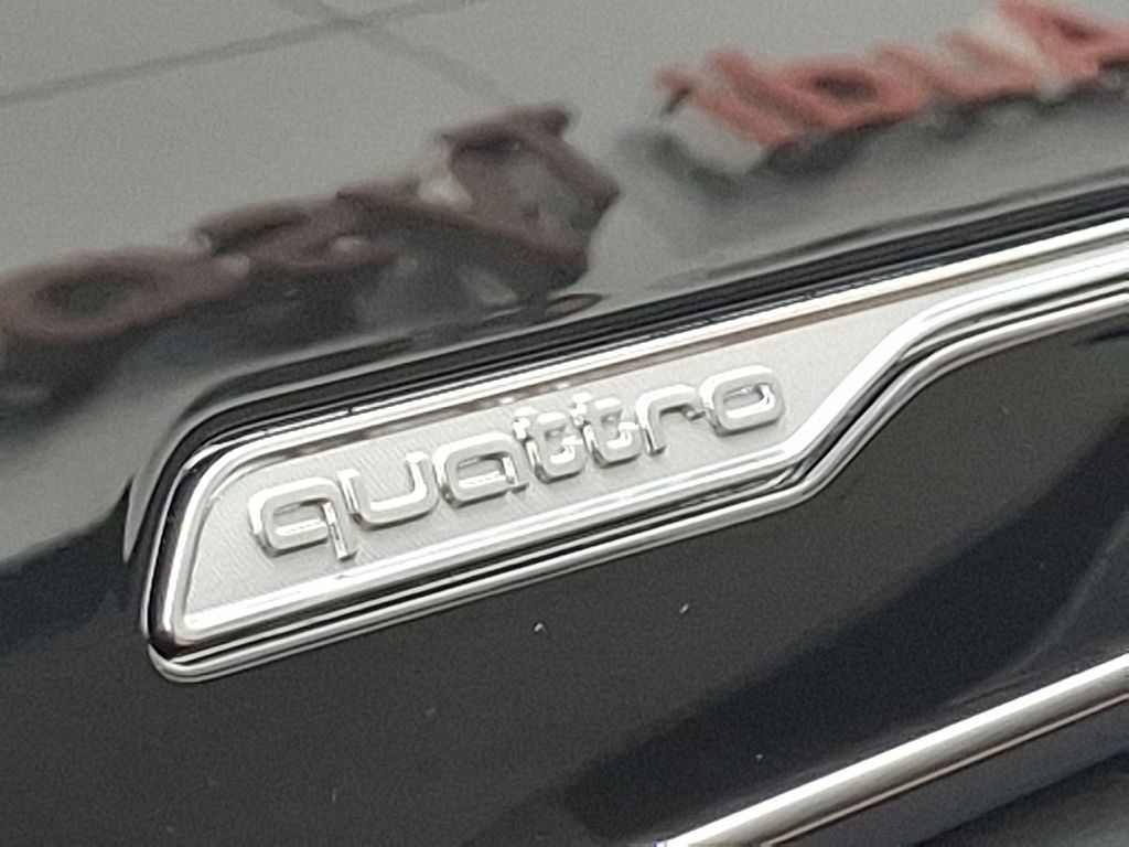 Thumbnail: 2026 Audi Q7 - 19