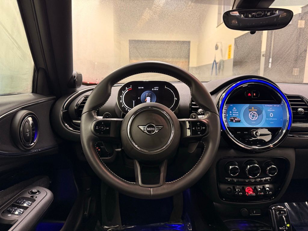 Thumbnail: 2023 MINI Cooper Clubman - 23