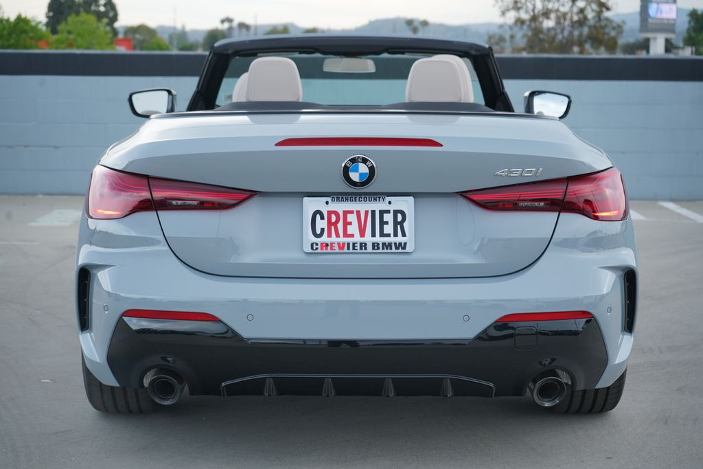 Thumbnail: 2026 BMW 4 Series - 8