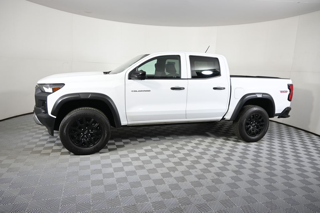 Used 2024 Chevrolet Colorado Trail Boss with VIN 1GCPTEEKXR1109151 for sale in Forest Lake, Minnesota