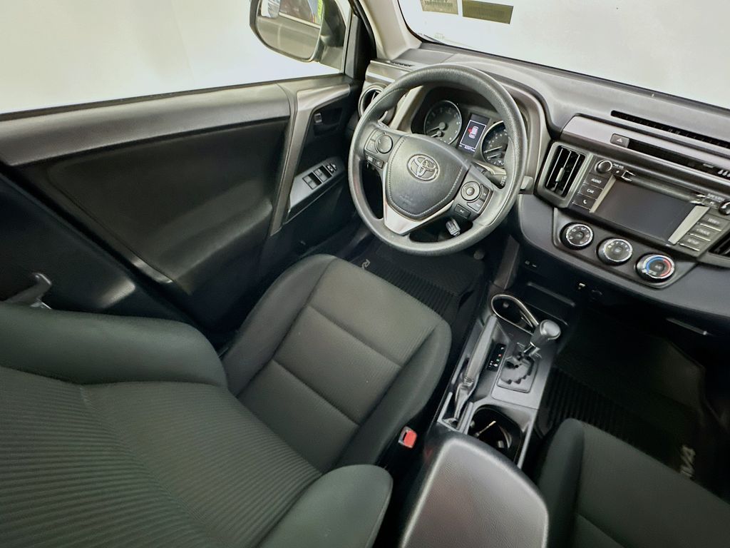 ToyotaRAV49