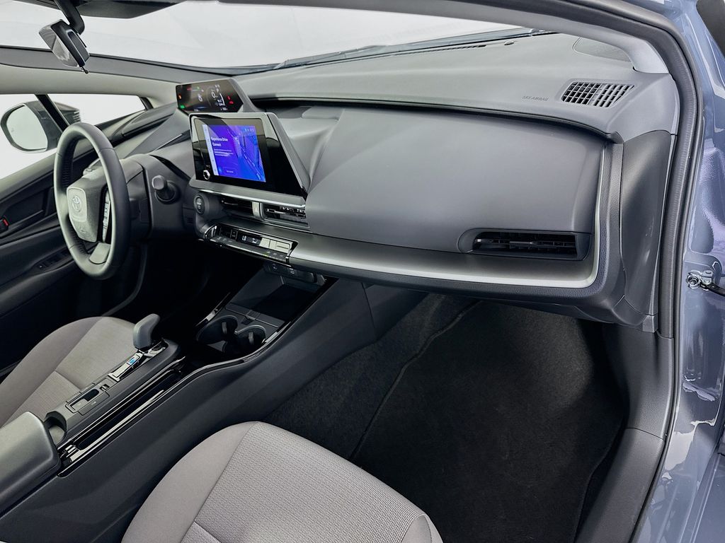 Thumbnail: 2024 Toyota Prius - 28