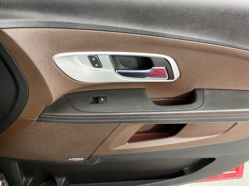 2014 Chevrolet Equinox LT 21