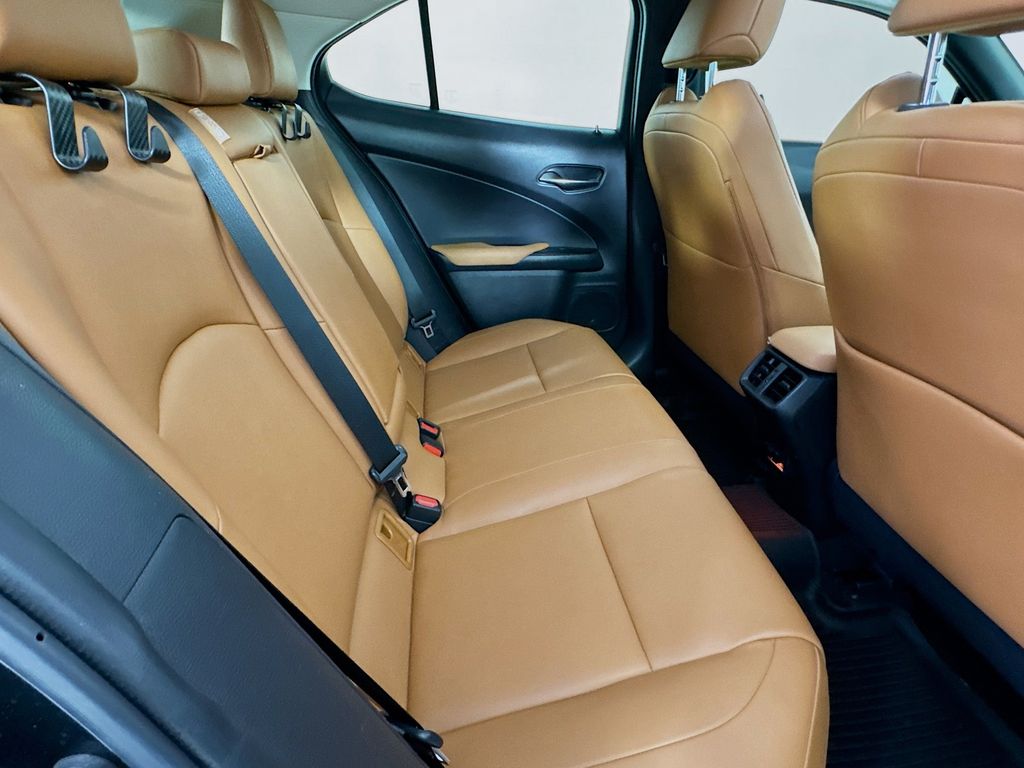 Used Car 2020 Lexus Ux  200 Base For Sale Under $25,000 In Austin, Texas
