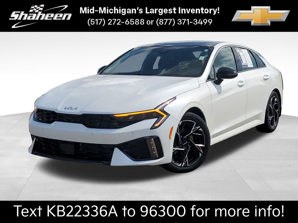 Snow White Pearl 2025 Kia K5 Sedan Front-Wheel Drive 8-Speed Automatic