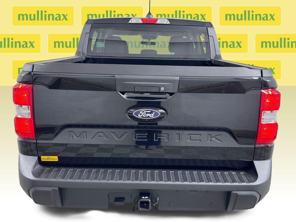 New 2026 Black Ford XLT image 16