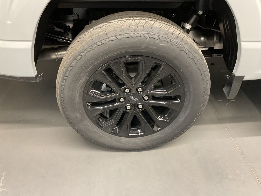 New 2026 Gray Ford XLT image 19