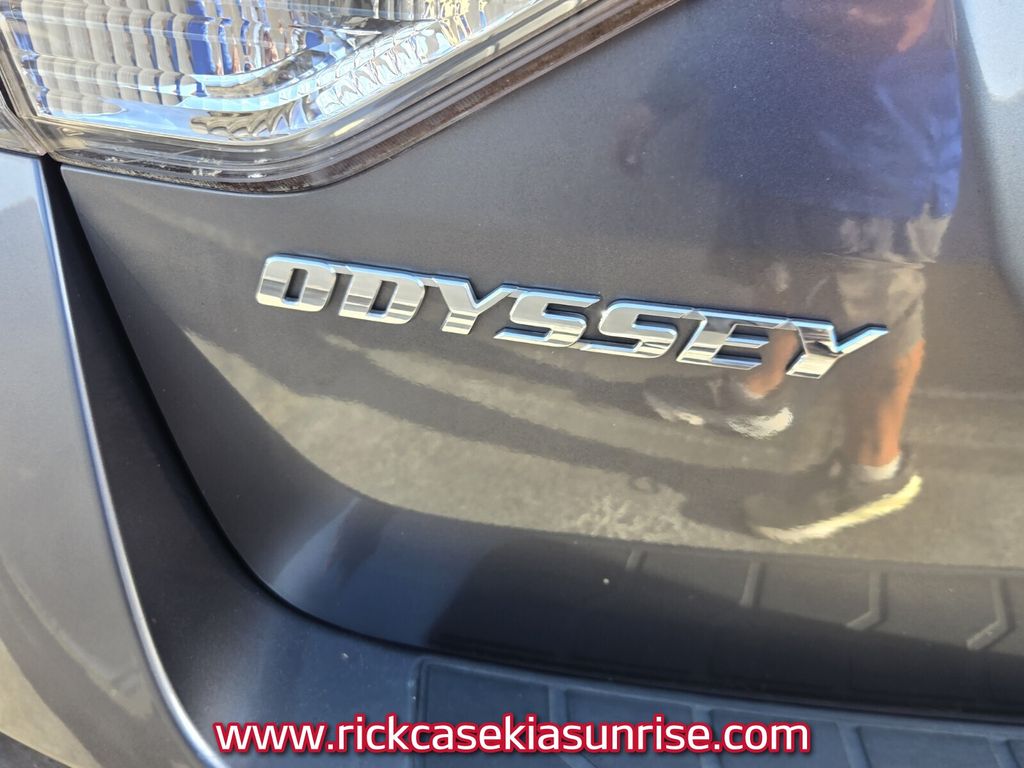 2014 Honda Odyssey - $10,920