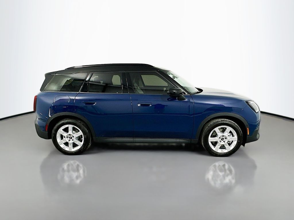 2025 MINI Cooper Countryman  4