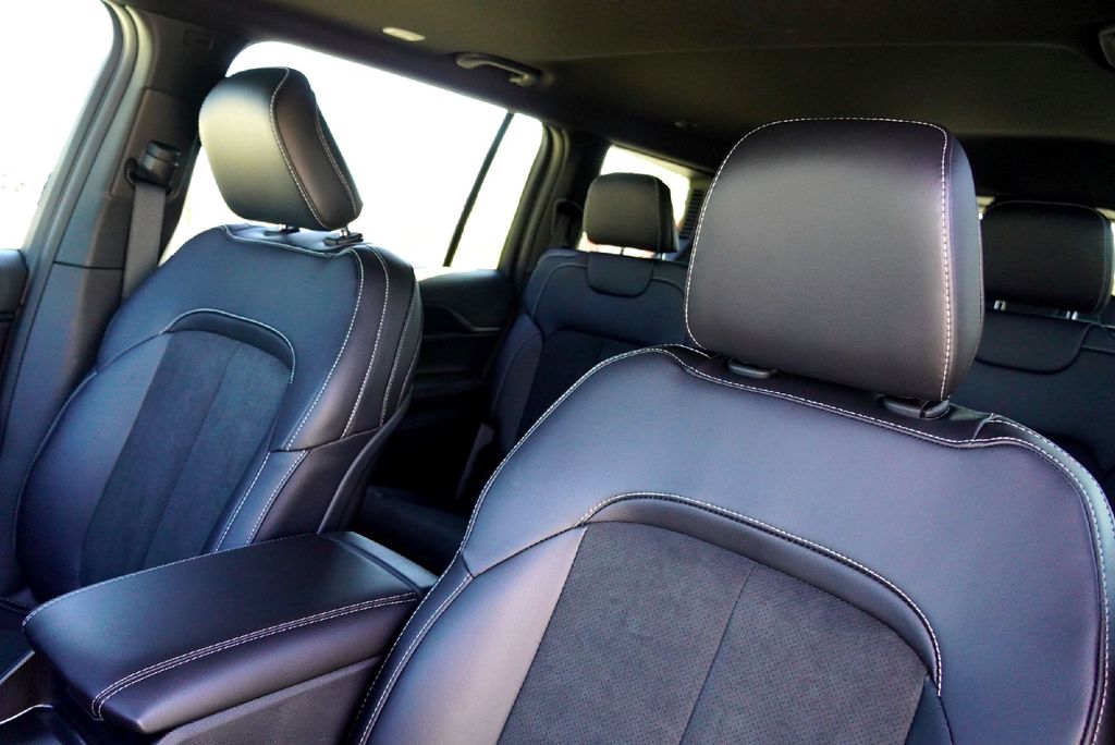 New Car 2025 Jeep Grand Cherokee L  Altitude X For Sale Under $40,000 In Taylor, Texas