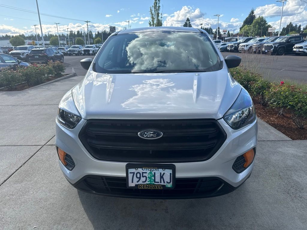 Silver 2018 Ford Escape S FWD SUV / Crossover Front-Wheel Drive Automatic