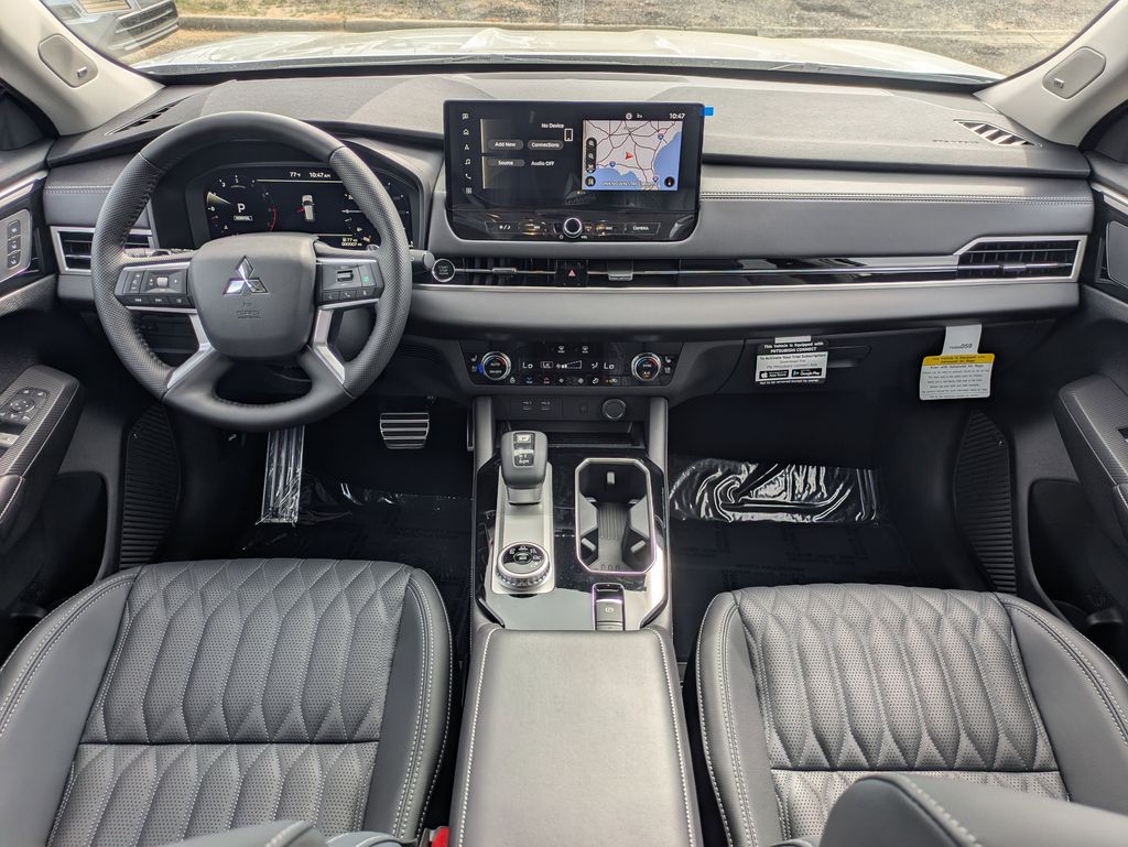 2025 Mitsubishi Outlander SEL - Photo 14