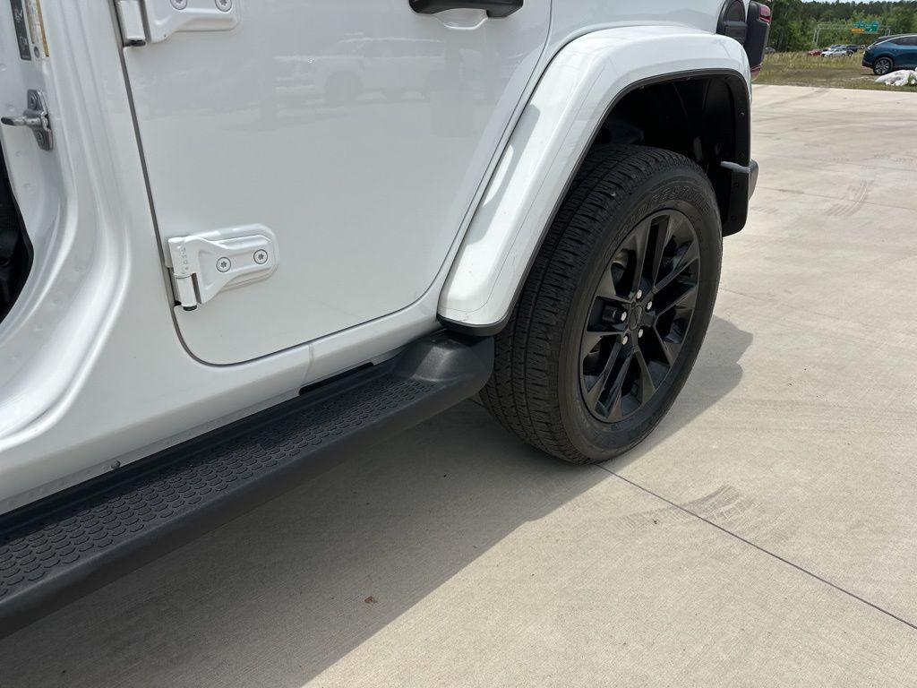 2022 Bright White Clearcoat Jeep Wrangler 4xe 4X4 SUV