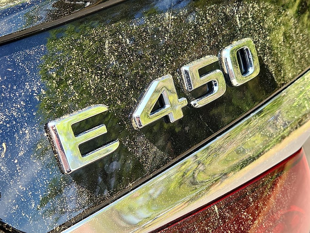 Thumbnail: 2022 Mercedes-Benz E-Class - 29