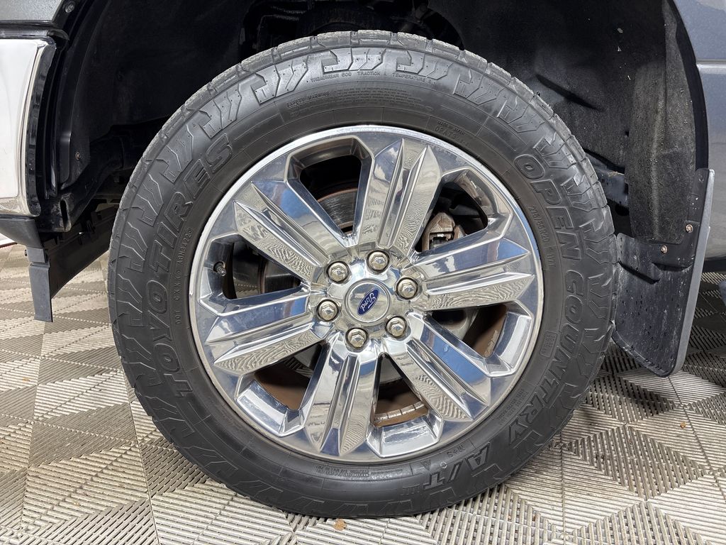 Certified Used 2018 Gray Ford XLT image 12