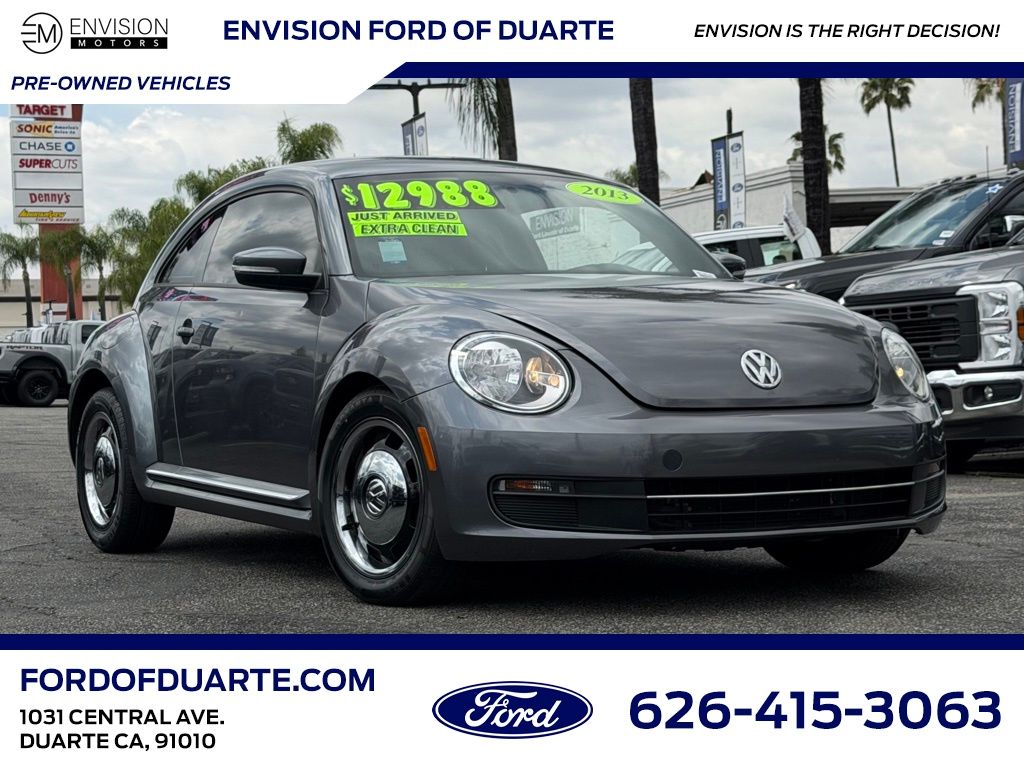 Black Uni 2013 Volkswagen Beetle 2.5L Hatchback Front-Wheel Drive 6-Speed Automatic