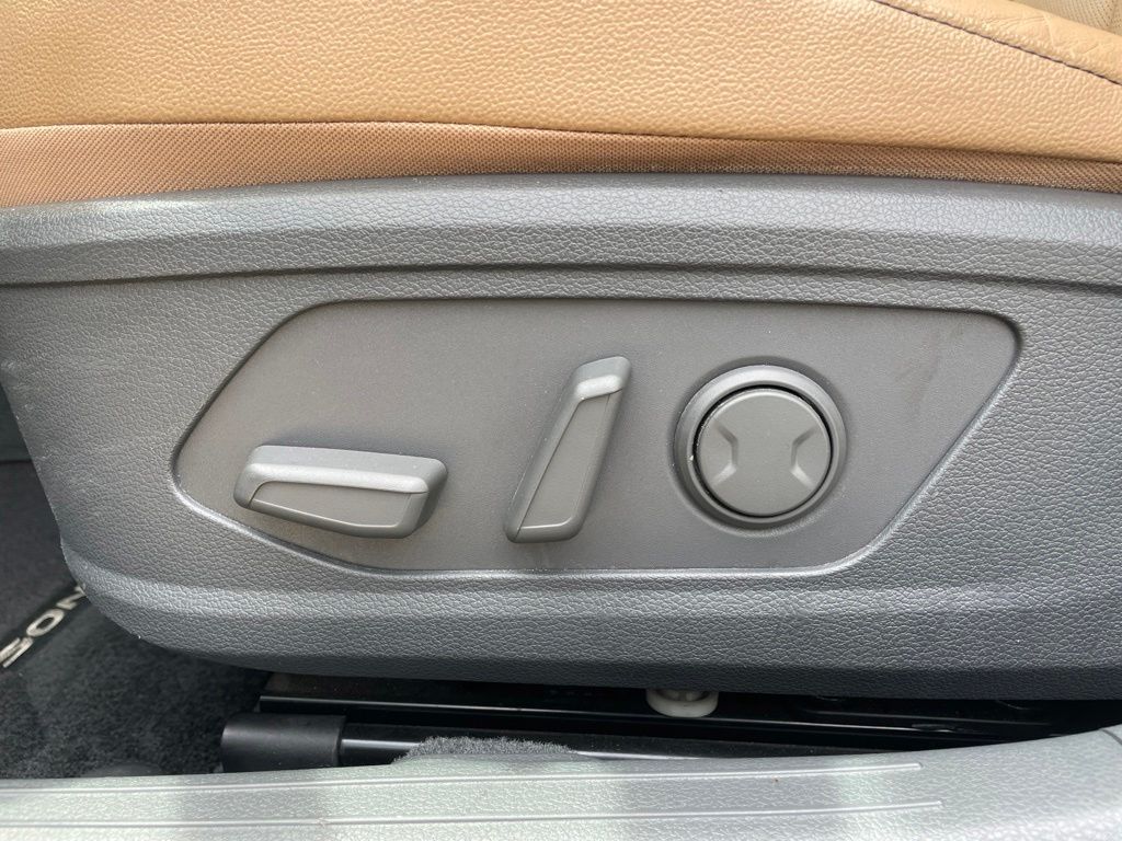 Used Car 2021 Hyundai Sonata Hybrid  Limited For Sale Under $25,000 In Georgetown, Texas