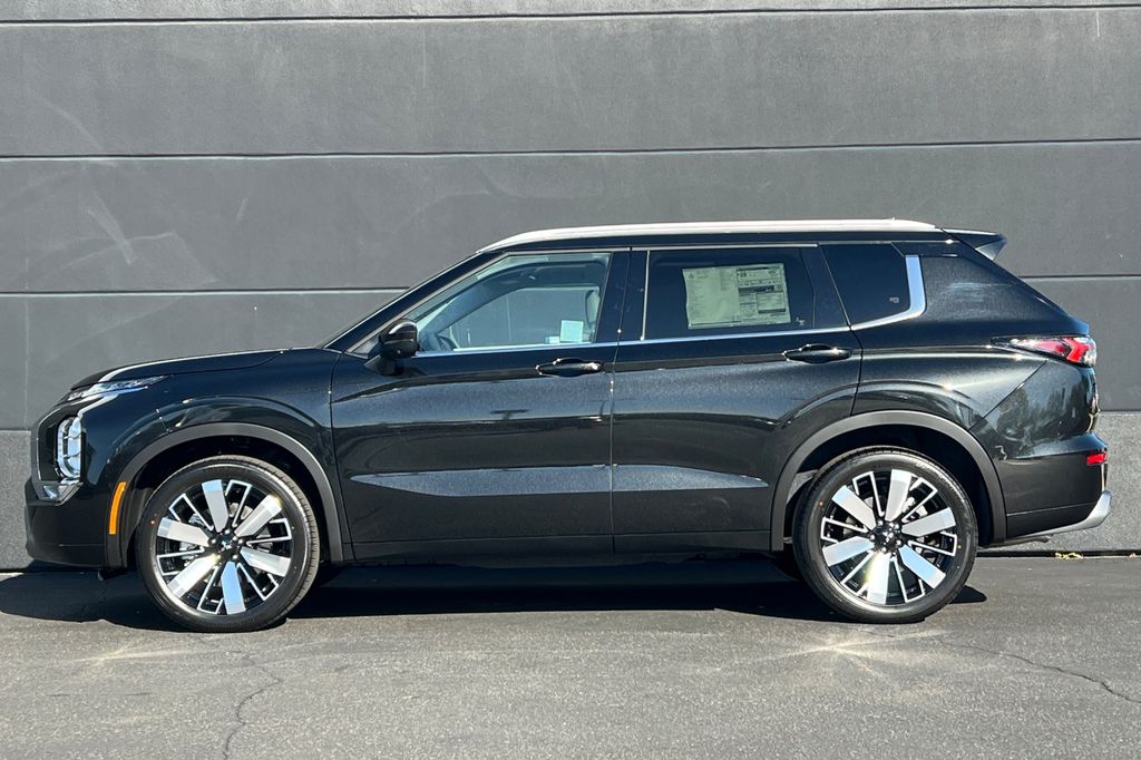 2026 Mitsubishi Outlander SEL - Photo 8