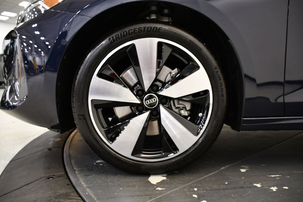 Thumbnail: 2025 Audi A5 - 13