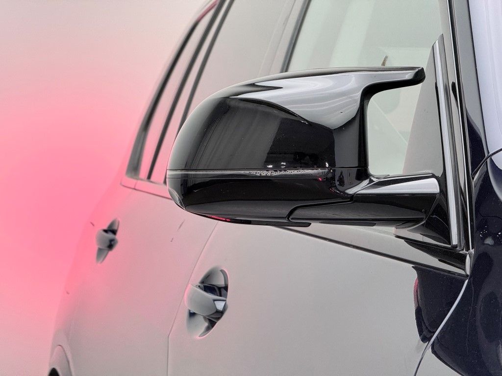 Thumbnail: 2023 BMW X7 - 3