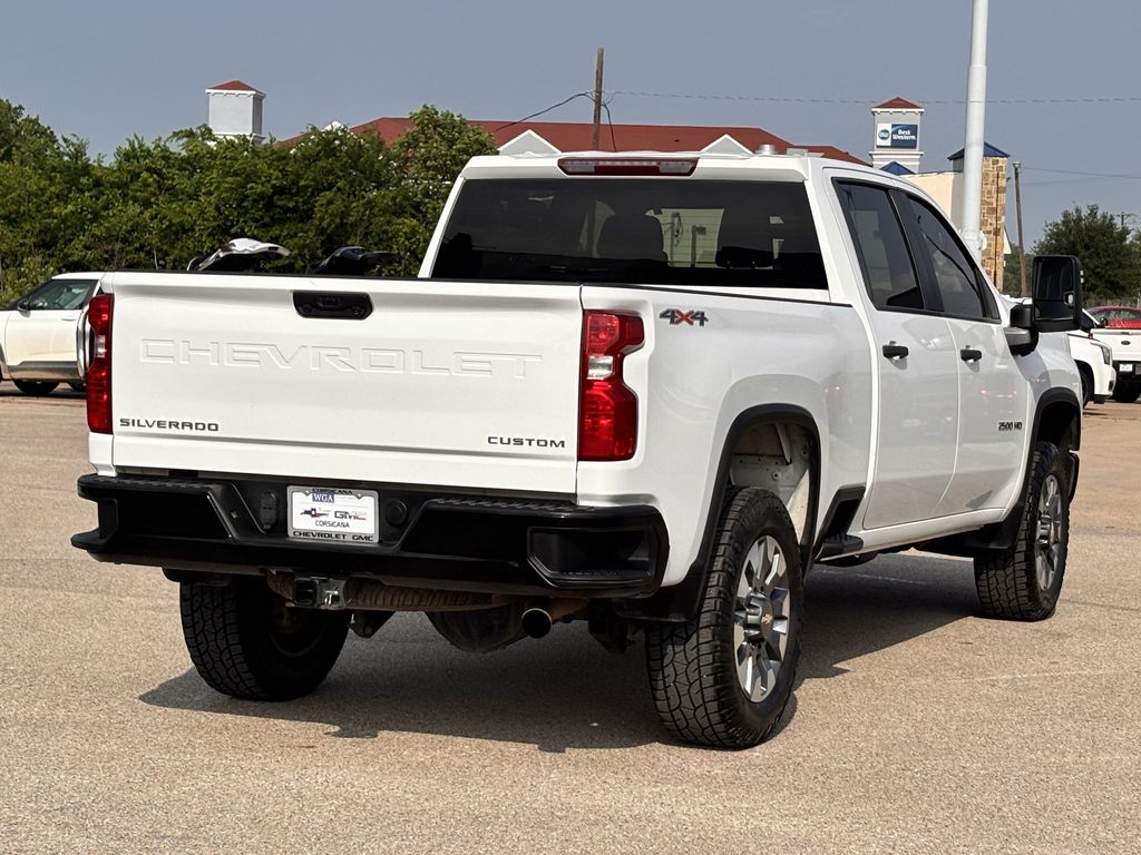 Used Car 2022 Chevrolet Silverado 2500hd  Custom For Sale Under $40,000 In Corsicana, Texas