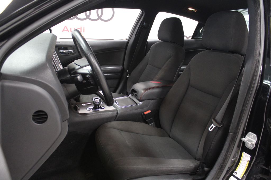 Thumbnail: 2014 Dodge Charger - 11