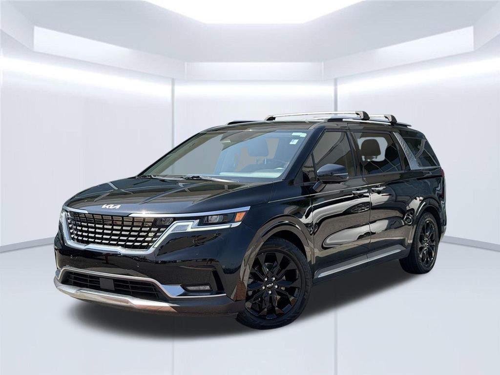 2022 Kia Carnival SX FWD