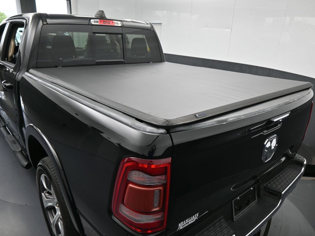 Used 2020 Diamond Black Crystal Pearlcoat Ram Laramie image 42
