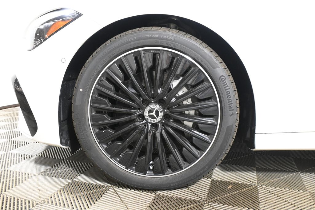 Thumbnail: 2026 Mercedes-Benz CLE - 20