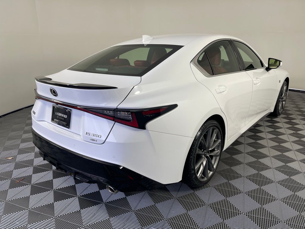 2021 Lexus IS 350 5