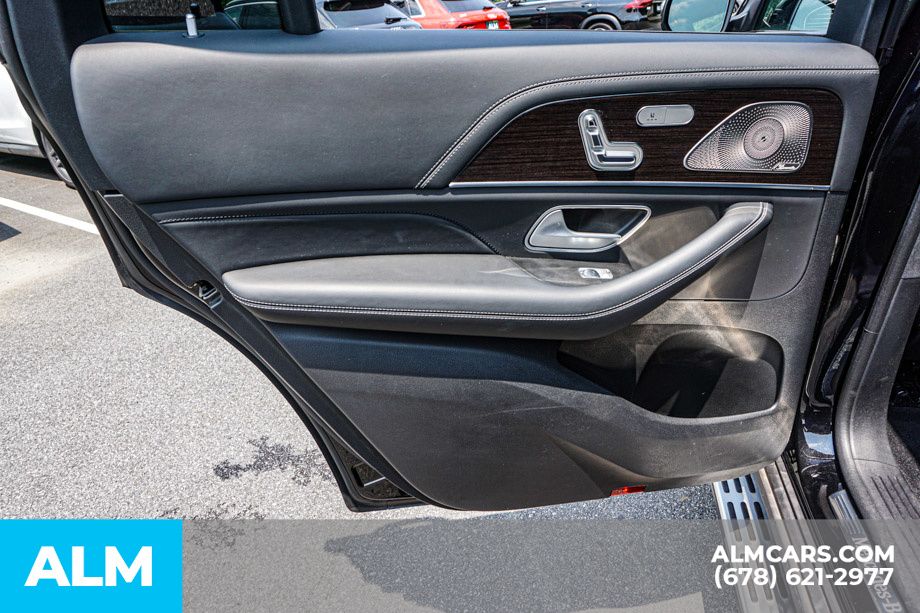 Used 2024 Black Mercedes-Benz GLS 580 image 58