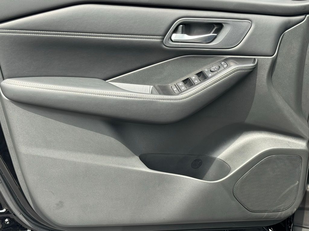 New 2026 Nissan Rogue SUV