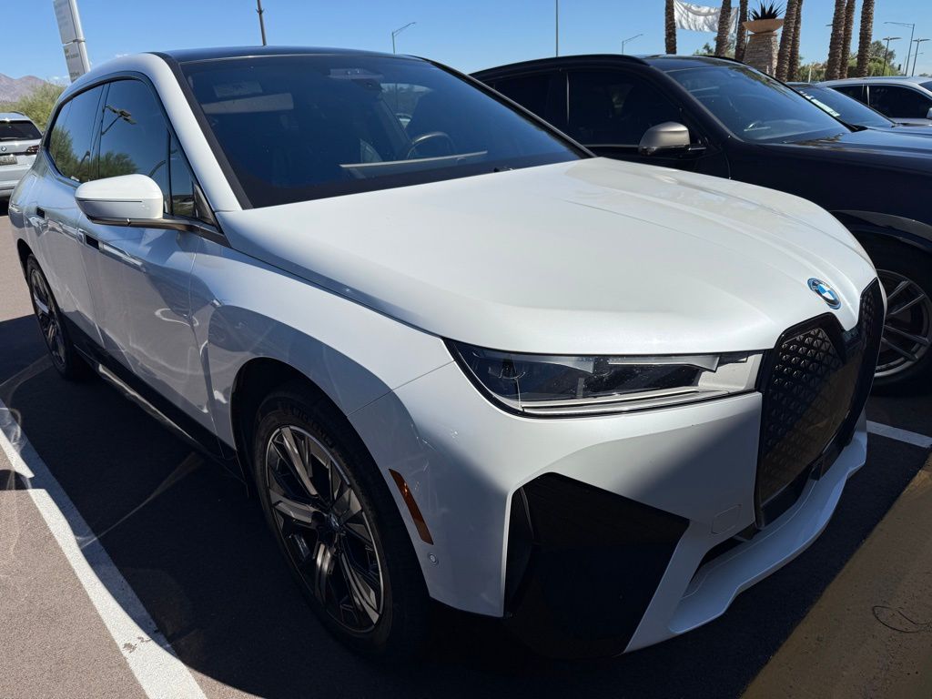 Thumbnail: 2024 BMW iX - 2