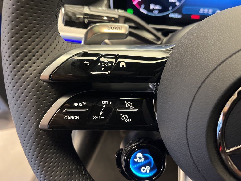 Thumbnail: 2026 Mercedes-Benz GLC - 15