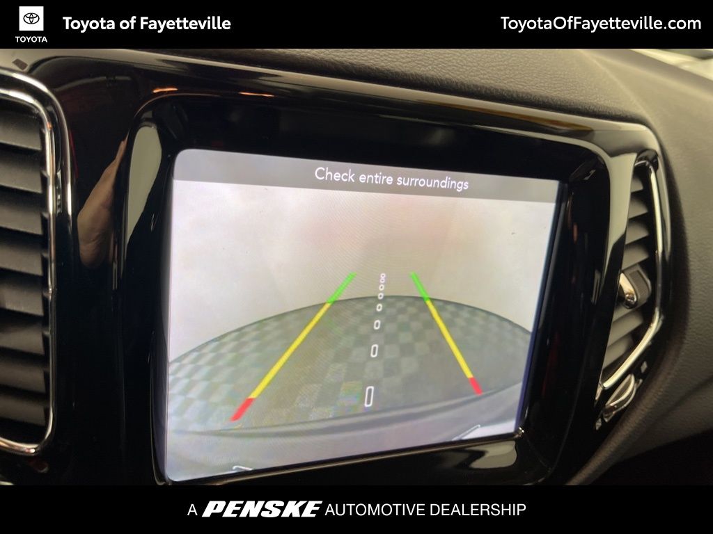 Thumbnail: 2020 Jeep Compass - 30