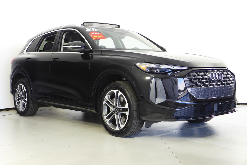 Thumbnail: 2025 Audi Q5 - 4