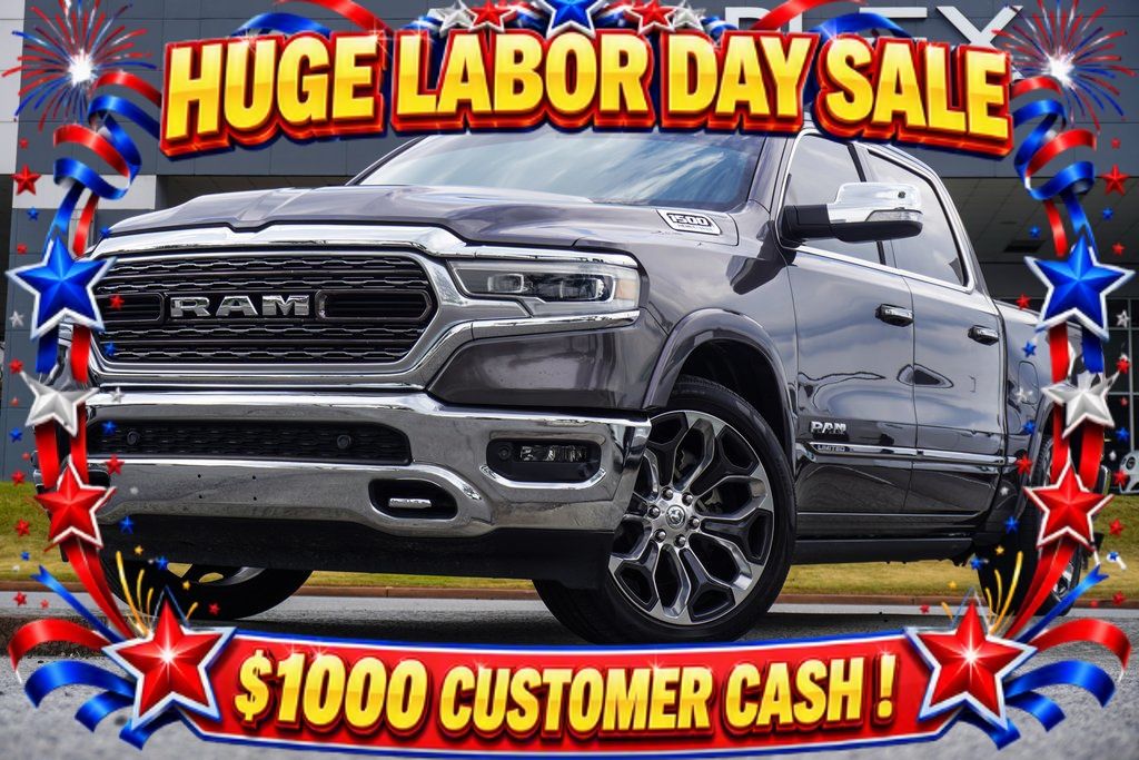 2022 RAM 1500 Gris (Granite Crystal Metallic Clearcoat) Camioneta Todo terreno 8 velocidades Automática