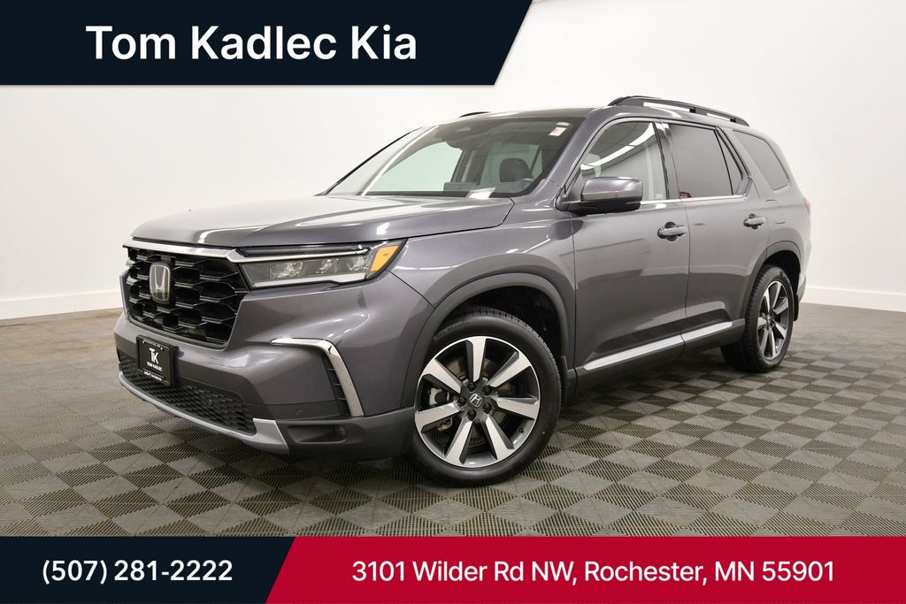 Gray 2023 Honda Pilot SUV / Crossover All-Wheel Drive Automatic