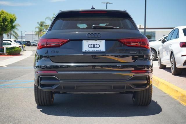 Thumbnail: 2025 Audi Q3 - 4