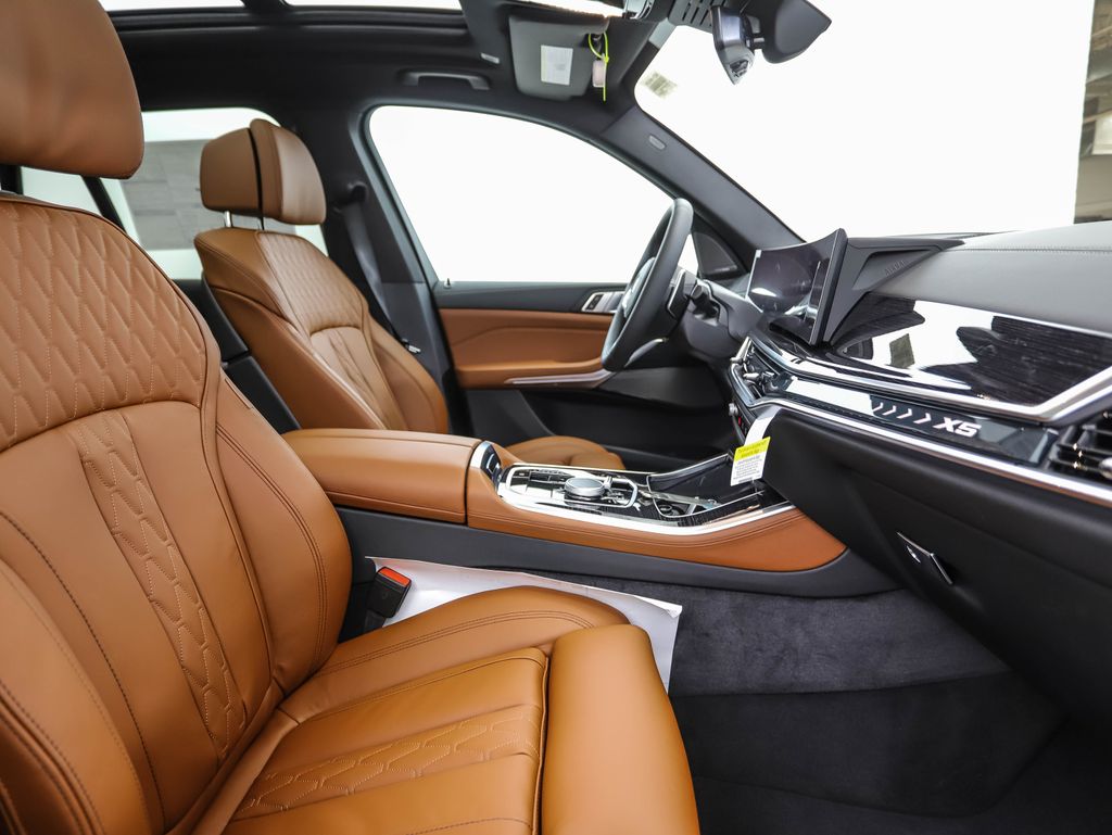 Thumbnail: 2026 BMW X5 - 30