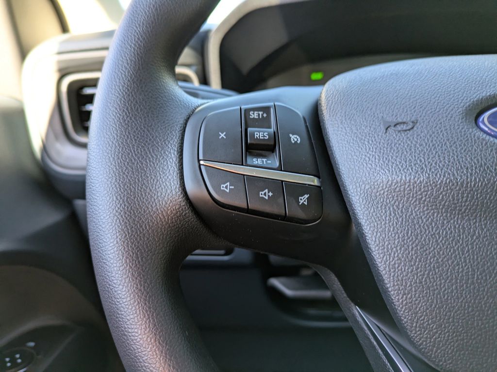 2025 Ford Maverick XL