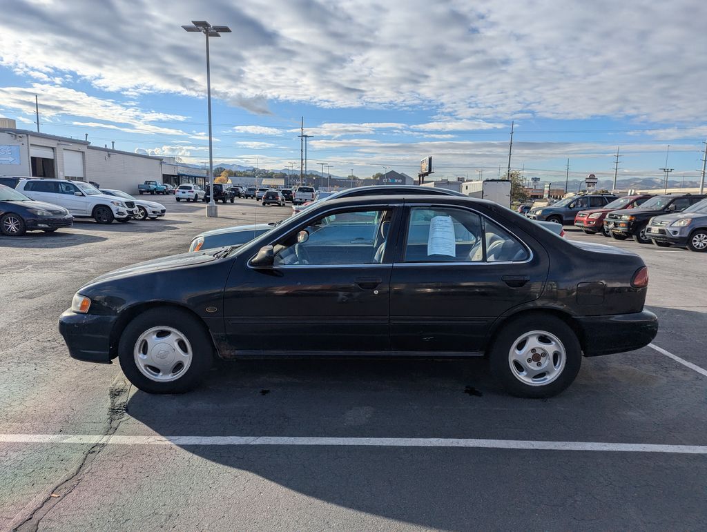 1999 Nissan Sentra GXE 7