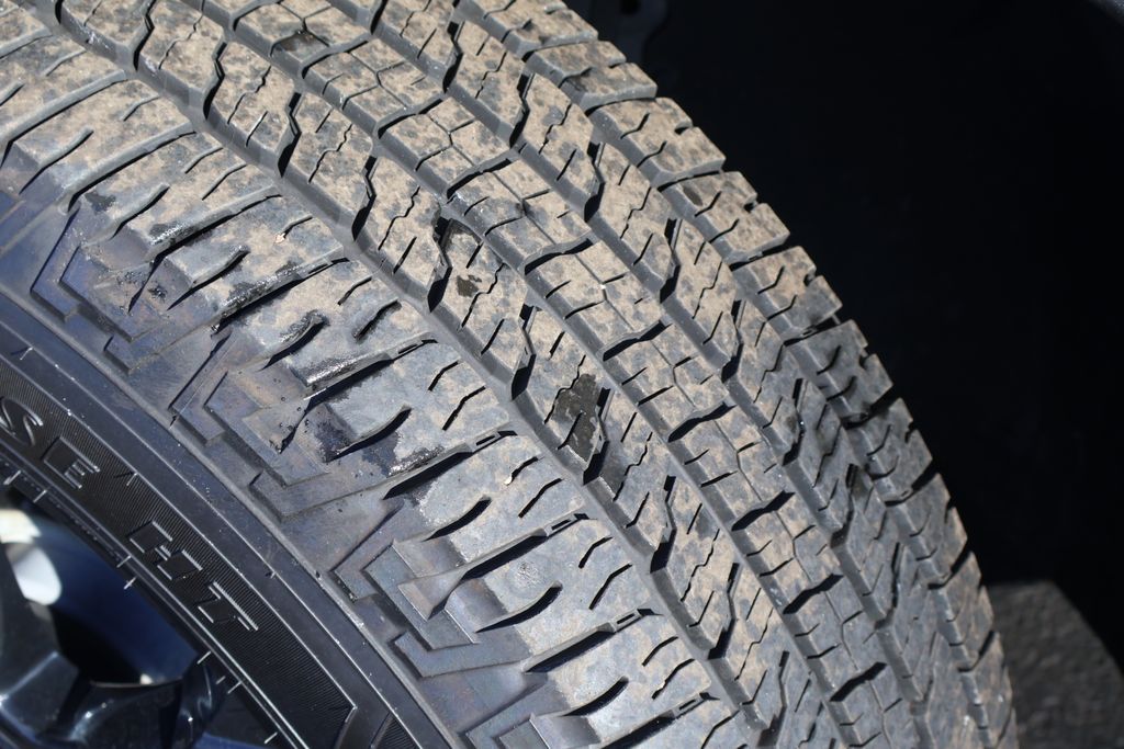 Thumbnail: 2021 Chevrolet Traverse - 12