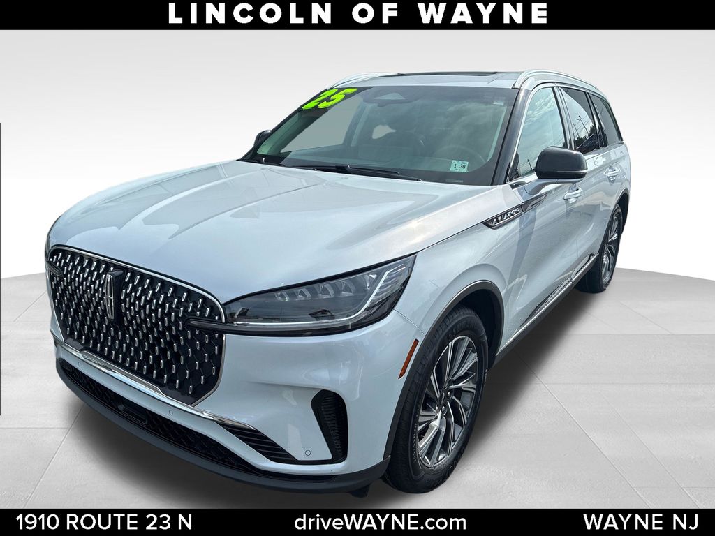 Crystal White 2025 Lincoln Aviator SUV / Crossover All-Wheel Drive Automatic