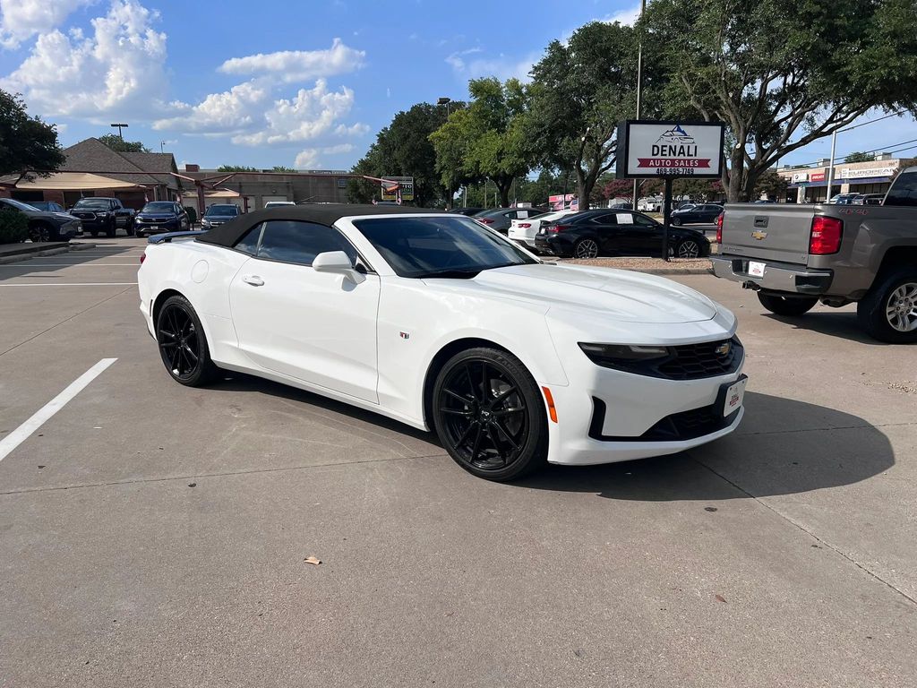 Summit White 2019 Chevrolet Camaro Convertible Rear-Wheel Drive 8-Speed Automatic