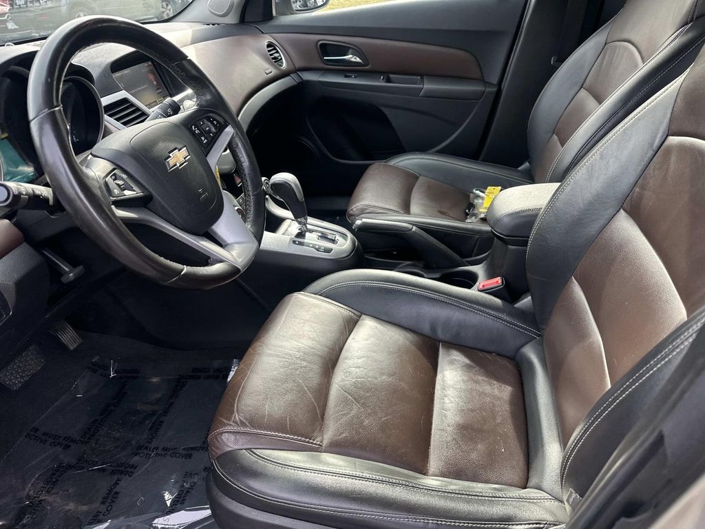 Thumbnail: 2016 Chevrolet Cruze - 27