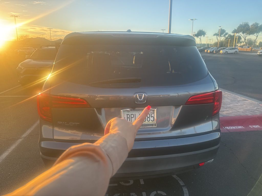 Thumbnail: 2016 Honda Pilot - 4