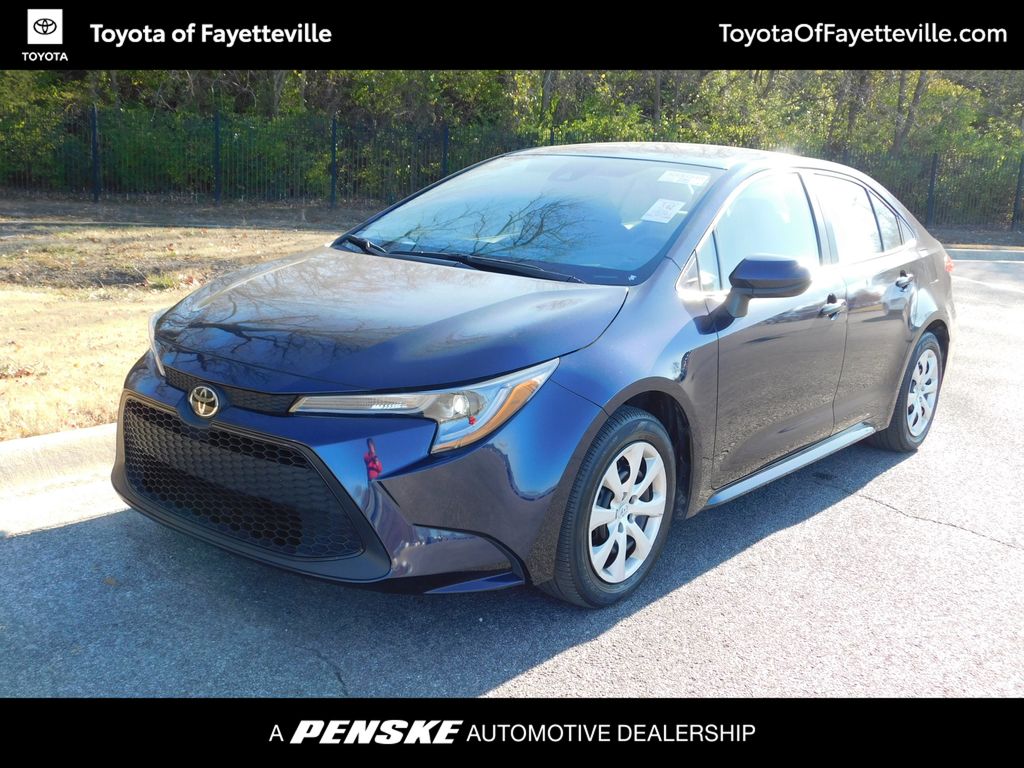 2022 Toyota Corolla LE -
                Fayetteville, AR