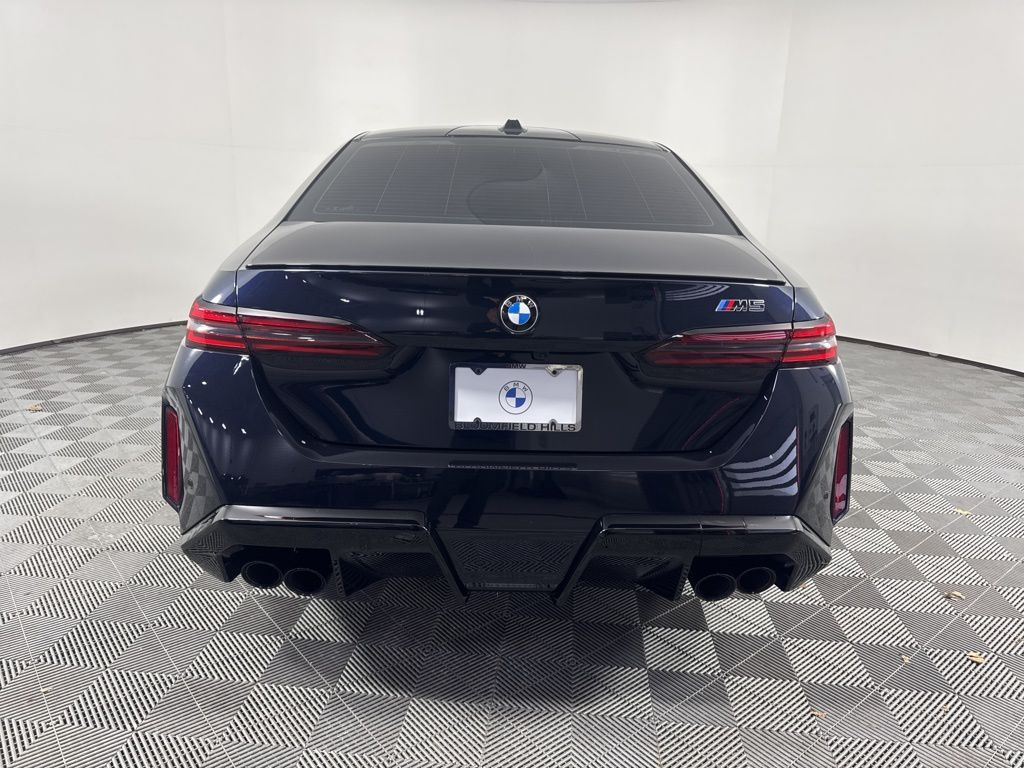 Thumbnail: 2026 BMW M5 - 6